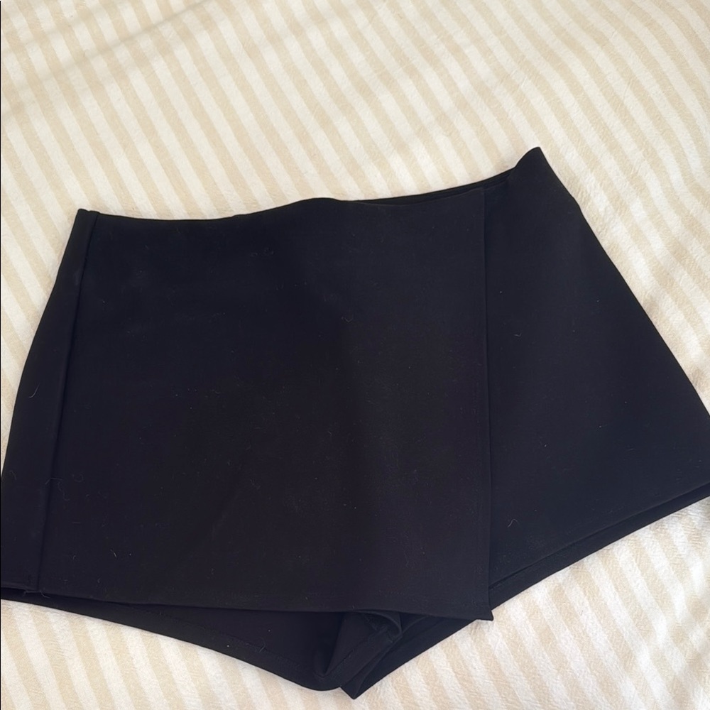 superdown Black Wrap-Front Skort Shorts